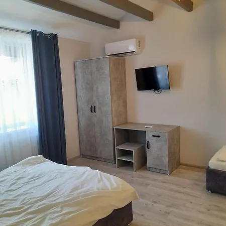 отличные квартиры на другетов *