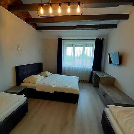 отличные квартиры на другетов Apartment