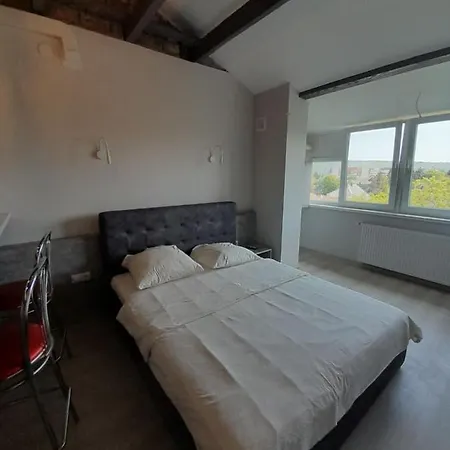 отличные квартиры на другетов Apartment *